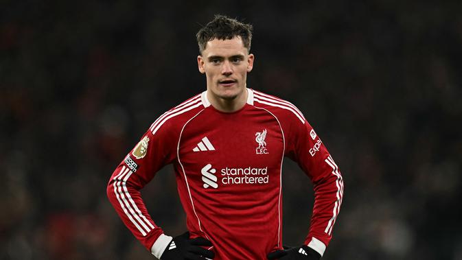 Liverpool kembali bermain imbang di Anfield setelah dibobol Burnley, menggagalkan peluang menjauh dari Manchester United di klasemen.