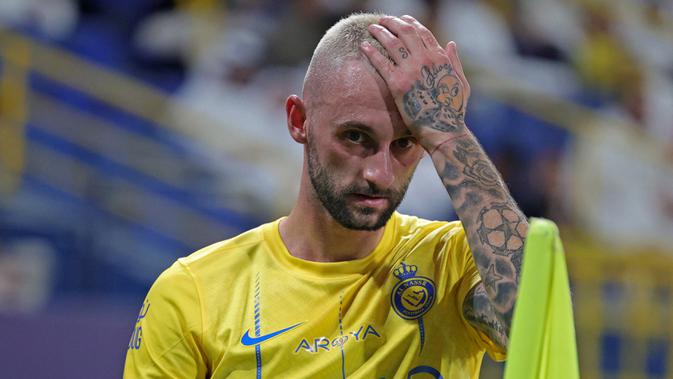 Juventus digadang-gadang akan mendatangkan Marcelo Brozovic dari Al Nassr setelah kabar sang gelandang ingin hengkang dari Arab Saudi.