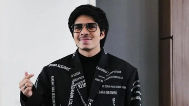 Ayu Aulia, Atta Halilintar, Kevin Aprilio, dan Ferry Irawan resmi menjadi anggota Bidang Kreatif GBNMI sebagai bagian dari upaya sosialisasi nilai bela negara.