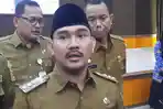 KPK mengungkapkan bahwa HM Kunang mengambil dua peran dalam dugaan korupsi proyek di Kabupaten Bekasi.