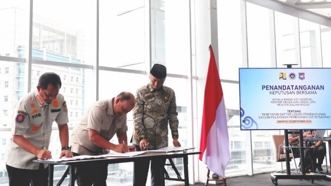 Pemerintah menargetkan satu dapur modern untuk mendukung Program Makan Bergizi Gratis di setiap provinsi pada 2026.