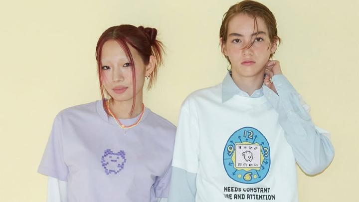 Merayakan 30 tahun Tamagotchi dengan koleksi UT yang memadukan desain pixel art klasik, karakter nostalgia, dan gaya Y2K