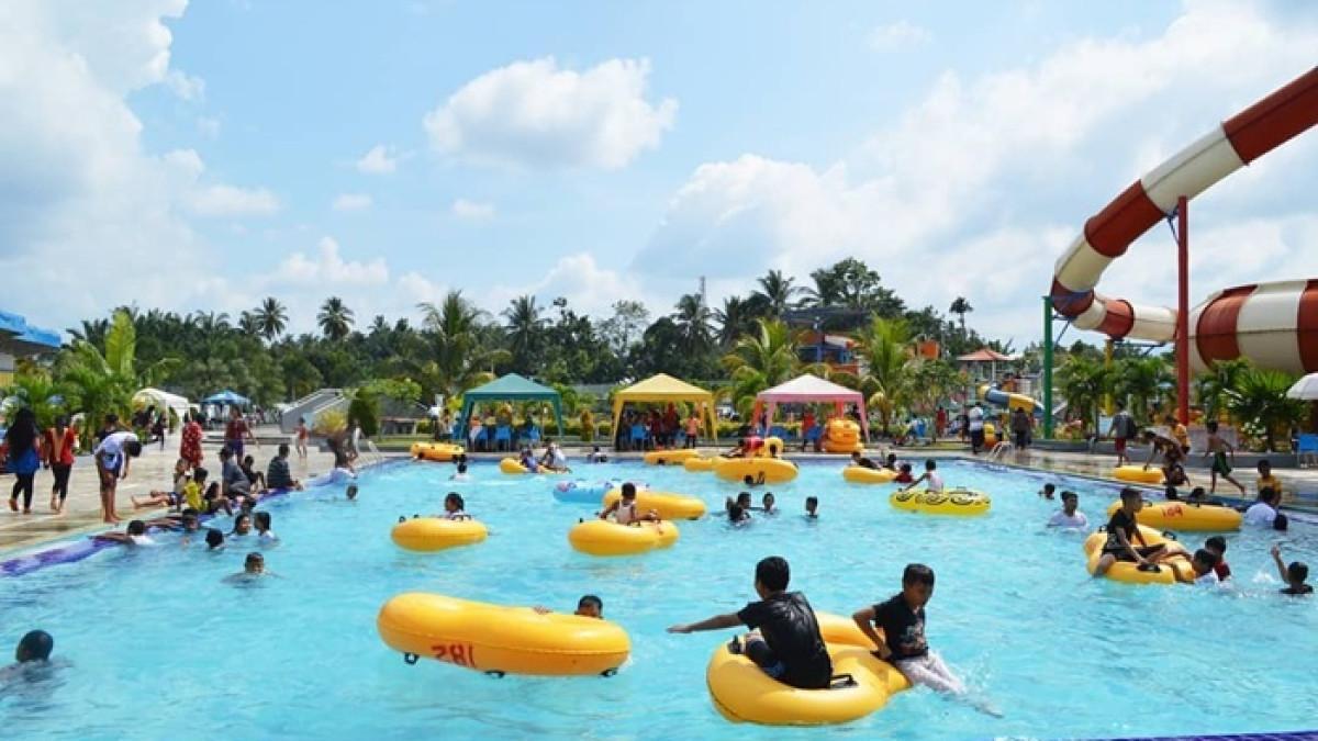 Dapatkan informasi lengkap mengenai tiga destinasi wisata di Siantar yang cocok untuk liburan Tahun Baru 2026 beserta tiket masuk dan daya tariknya.