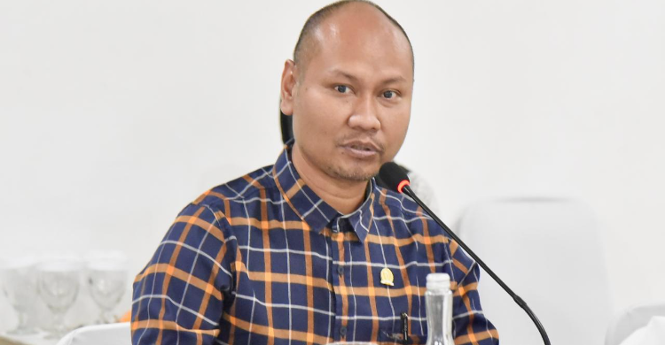 Anggota Komisi IV DPR mendukung kebijakan perpanjangan penyaluran beras SPHP hingga 31 Januari 2026 sebagai upaya menjaga harga pangan tetap stabil.