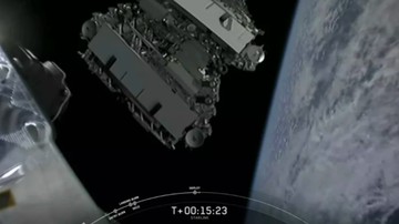 SpaceX menurunkan orbit satelit Starlink guna mengurangi risiko tabrakan dan mempercepat proses keluar dari orbit